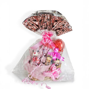 Cesta com urso de pelúcia e chocolates