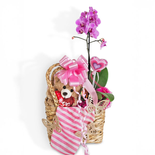 Bolsa de palha, com ursinho e orquídea