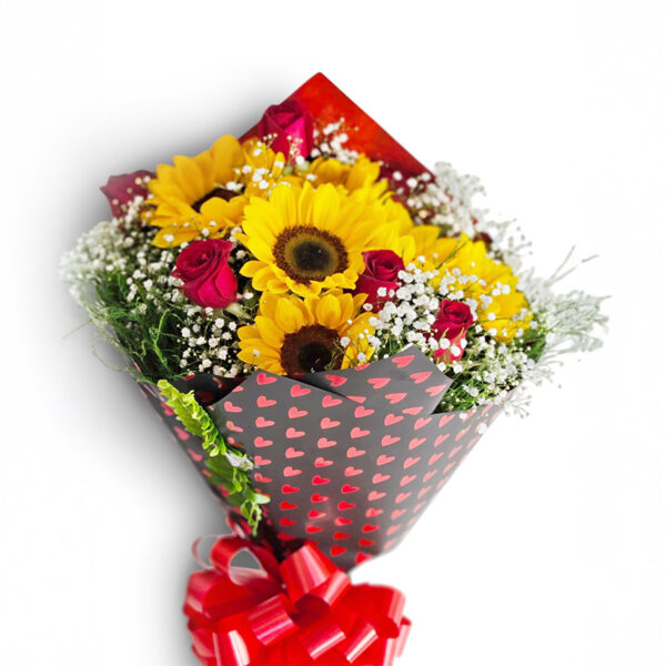 Buquê margaridas e rosas vermelhas