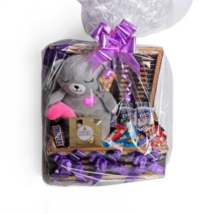 Cesta grande  de chocolate com ursinho tamanho médio