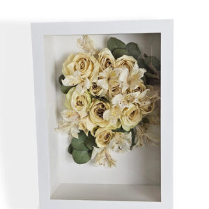 Quadro Floral: Eternize Seu Buquê