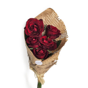 Buquê sem folhagens com 5 rosas